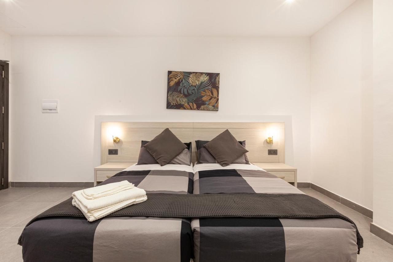 Charming,Comfortable And Centrally Located Group Accomodation Gzira Exterior foto