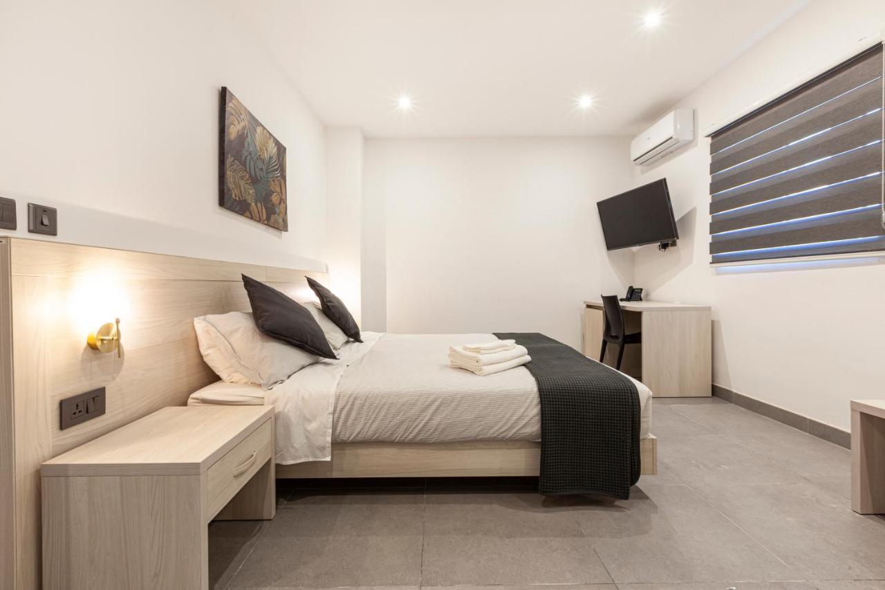 Charming,Comfortable And Centrally Located Group Accomodation Gzira Exterior foto