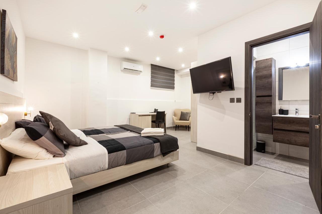 Charming,Comfortable And Centrally Located Group Accomodation Gzira Exterior foto